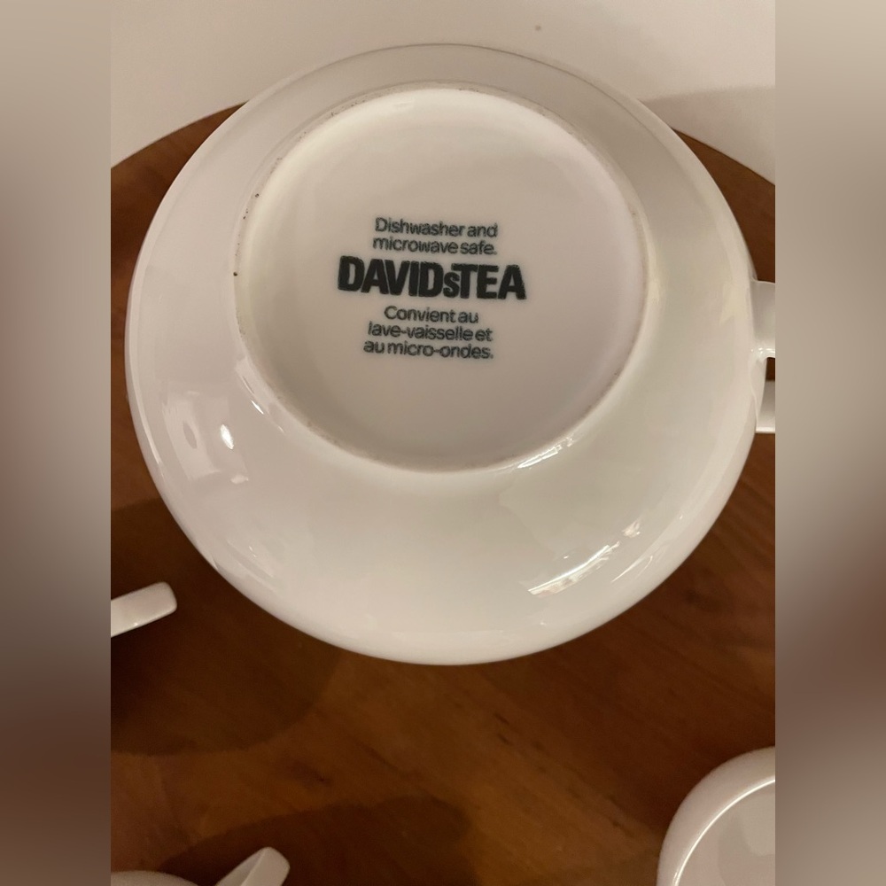 David’s Tea Classic White Teapot and Cup Set with Tray - Picture 7 of 10
